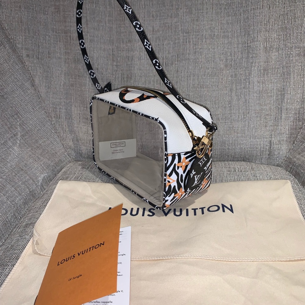 NIB LOUIS VUITTON BEACH BAG JUNGLE COLLECTION